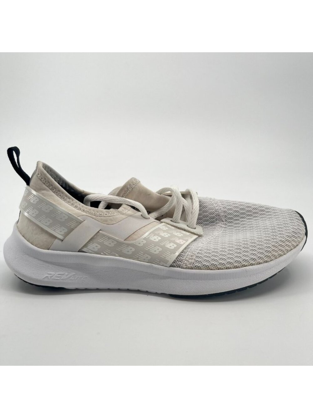 New Balance Nergize Sport V1 Womens Size 7 White Athletic Running Shoes Sneakers
